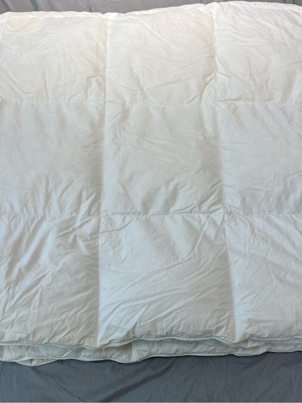 Canadian Down& Feather  white Duvet Quilt. Victorian  Twin 79”x85”